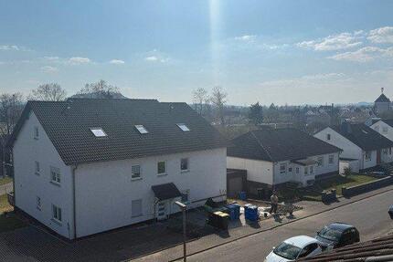 Wohnung Kirchhain - 3 Zimmer, 82 m&sup2;, 780&euro; | Angebot:25910574