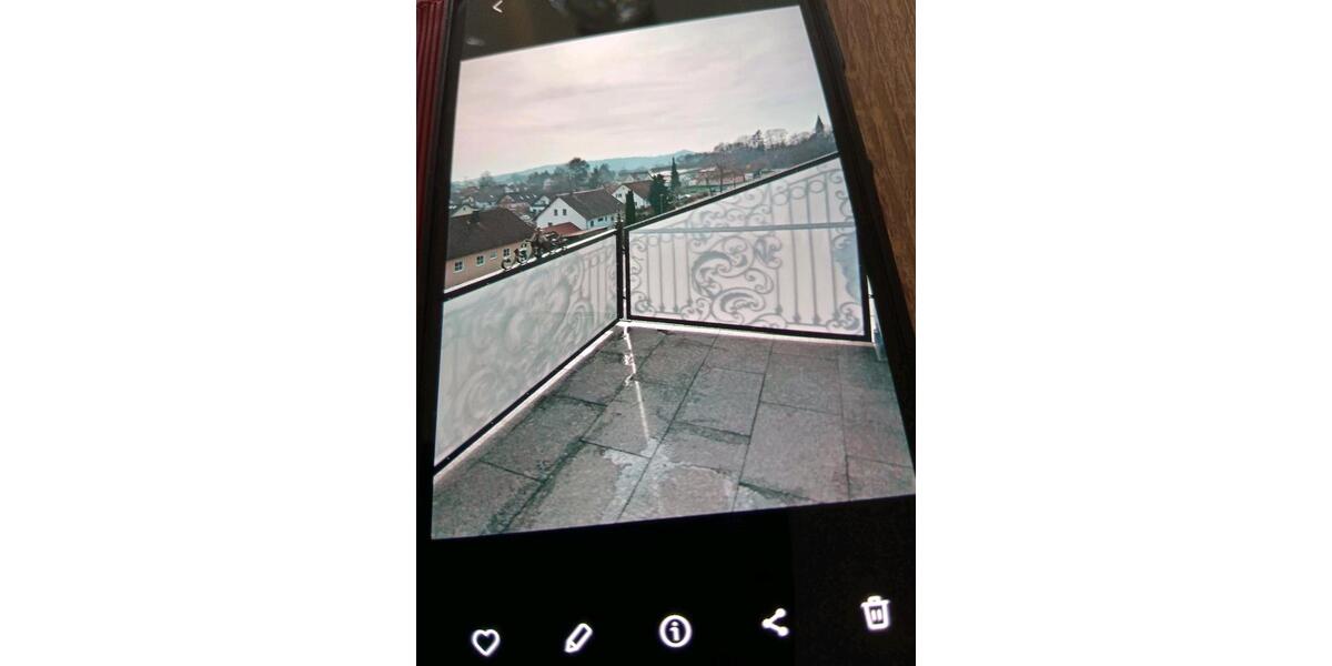 Dachgeschoßwohnung Ehekirchen - 3 Zimmer, 82 m&sup2;, 1.000&euro; | Angebot:25945378