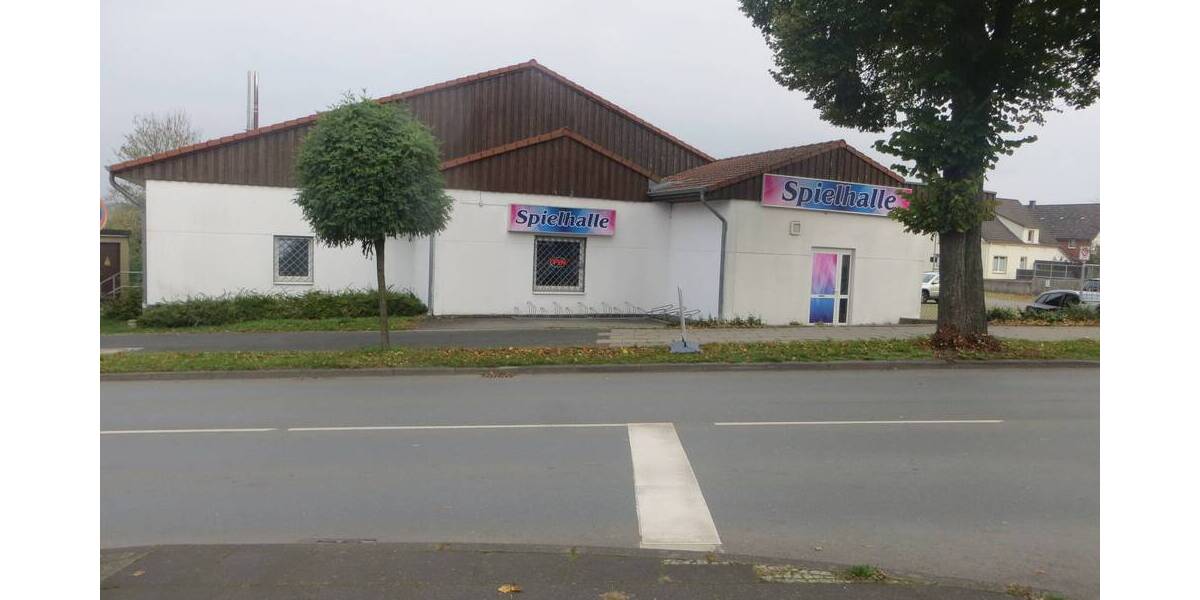 Gewerbeobjekt Schieder-Schwalenberg Schieder - 2 Zimmer, 1.300&euro; | Angebot:25693996