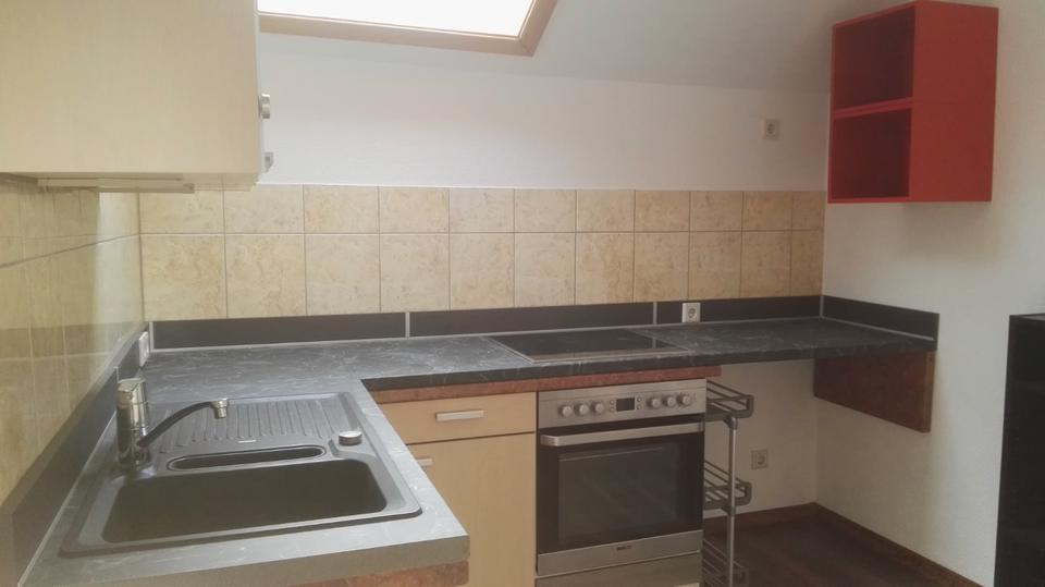 Dachgeschoßwohnung Eisenach - 3 Zimmer, 65 m&sup2;, 590&euro; | Angebot:26006873