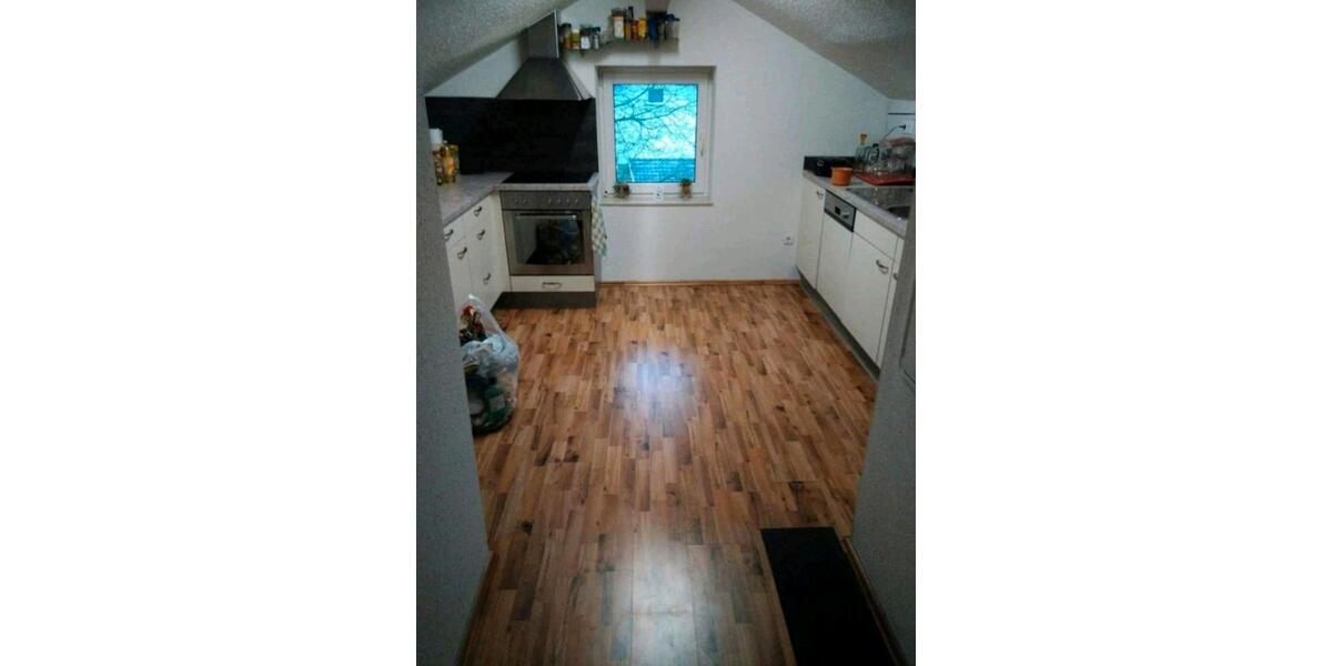 Dachgeschoßwohnung Dingolfing - 1.5 Zimmer, 45 m&sup2;, 490&euro; | Angebot:26038507