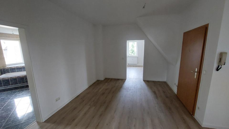 Etagenwohnung Lugau/Erzgebirge Erzgebirge - 4 Zimmer, 125 m&sup2;, 875&euro; | Angebot:26634264
