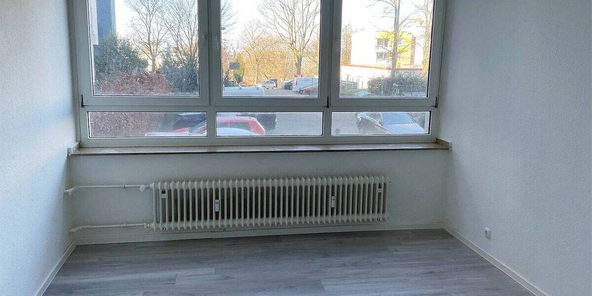 Etagenwohnung Bochum Querenburg - 5 Zimmer, 125 m&sup2;, 990&euro; | Angebot:26627294