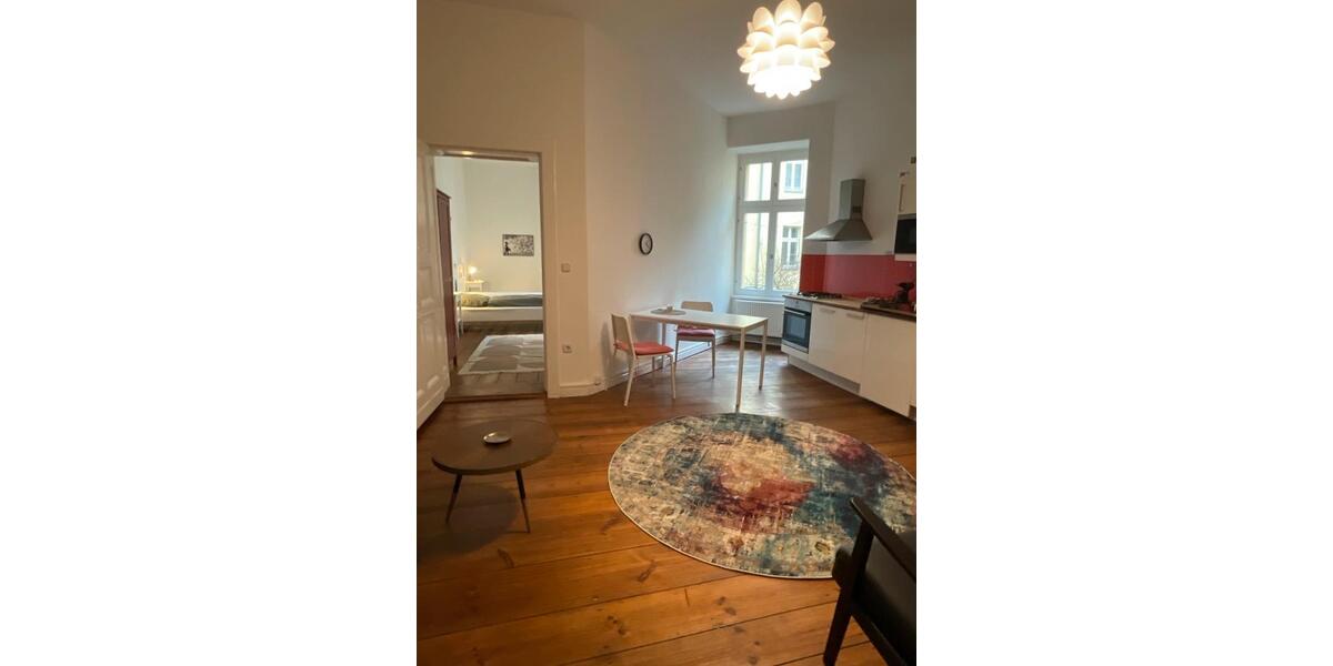Etagenwohnung Berlin Friedrichshain-Kreuzberg - 5 Zimmer, 107 m&sup2;, 2.100&euro; | Angebot:25171063