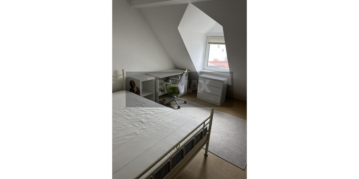 Etagenwohnung Bayreuth City - 3 Zimmer, 20 m&sup2;, 250&euro; | Angebot:26002170