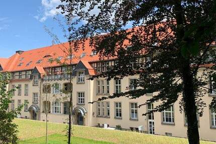 NEU - Genießen Sie die Ruhe und einen einzigartigen Blick ins Grüne