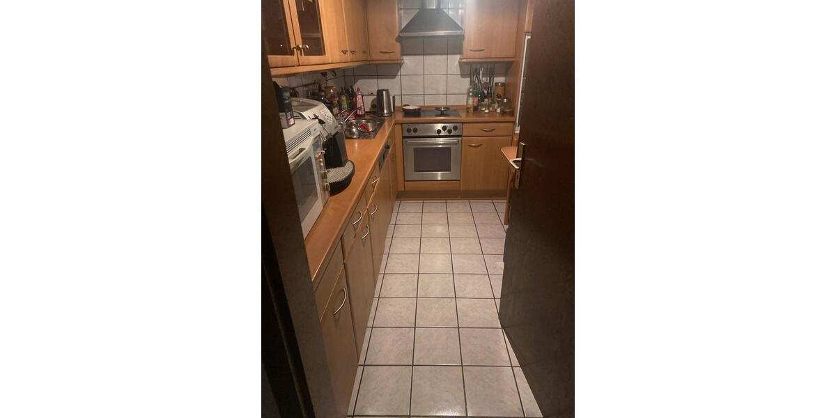 Wohnen auf Zeit Würzburg Frauenland - 3 Zimmer, 20 m&sup2;, 30&euro; | Angebot:26659036