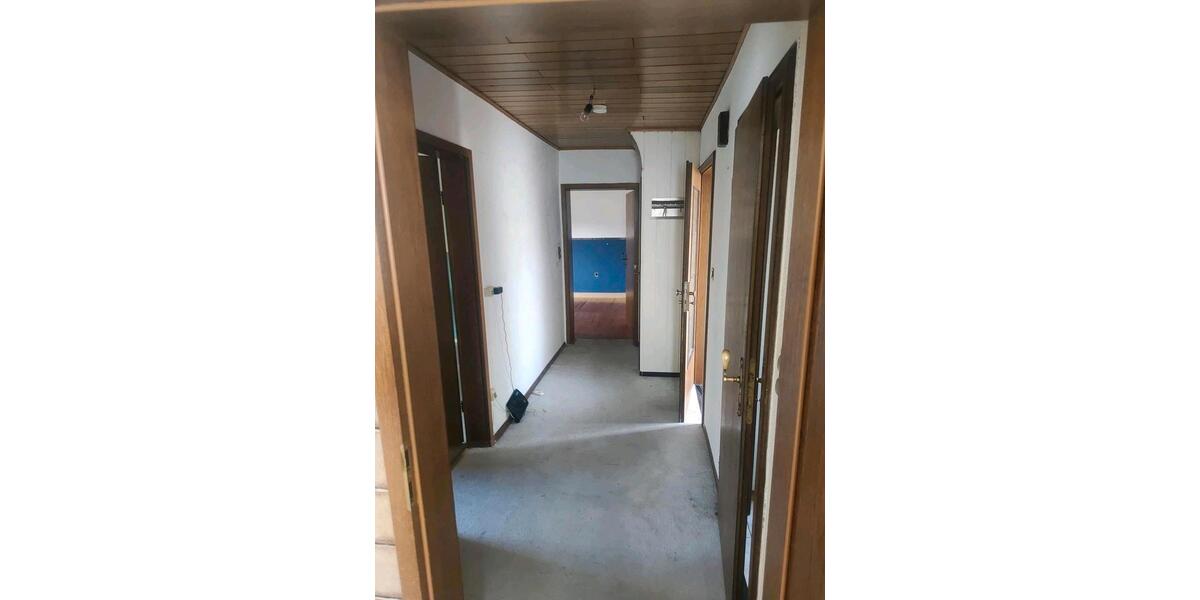 Erdgeschoßwohnung Wackersdorf - 3 Zimmer, 75 m&sup2;, 750&euro; | Angebot:26427259