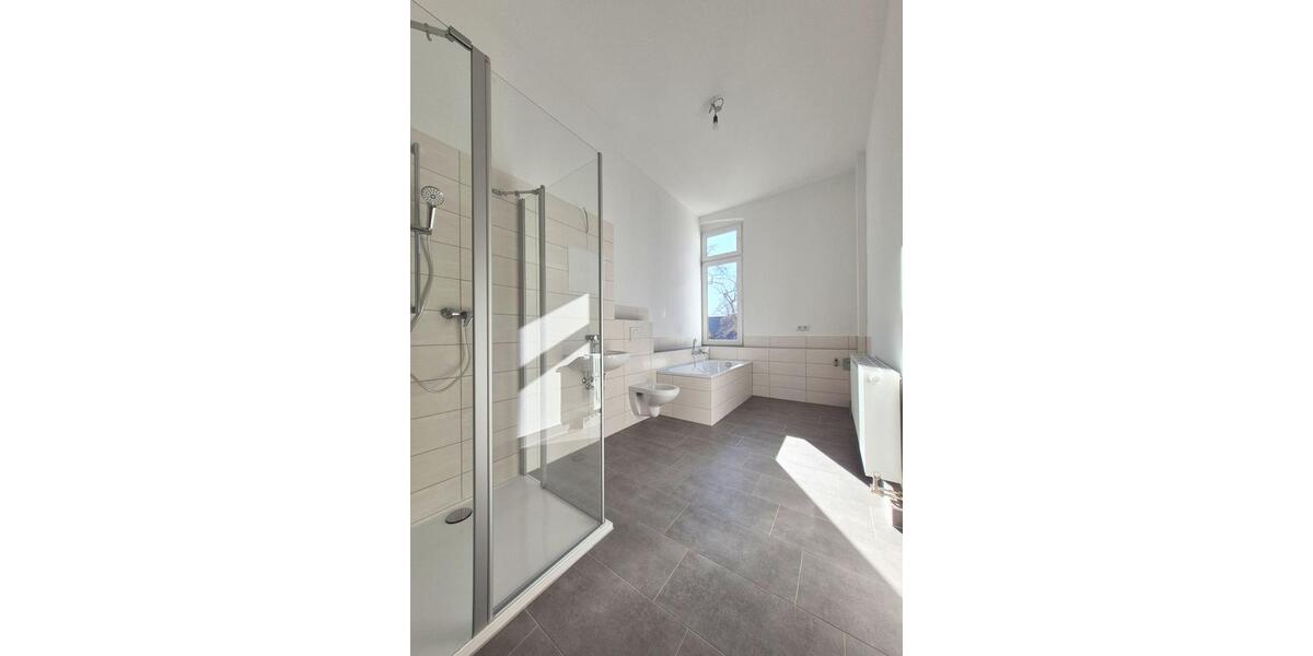 Etagenwohnung Sondershausen - 4 Zimmer, 98 m&sup2;, 787&euro; | Angebot:26234092