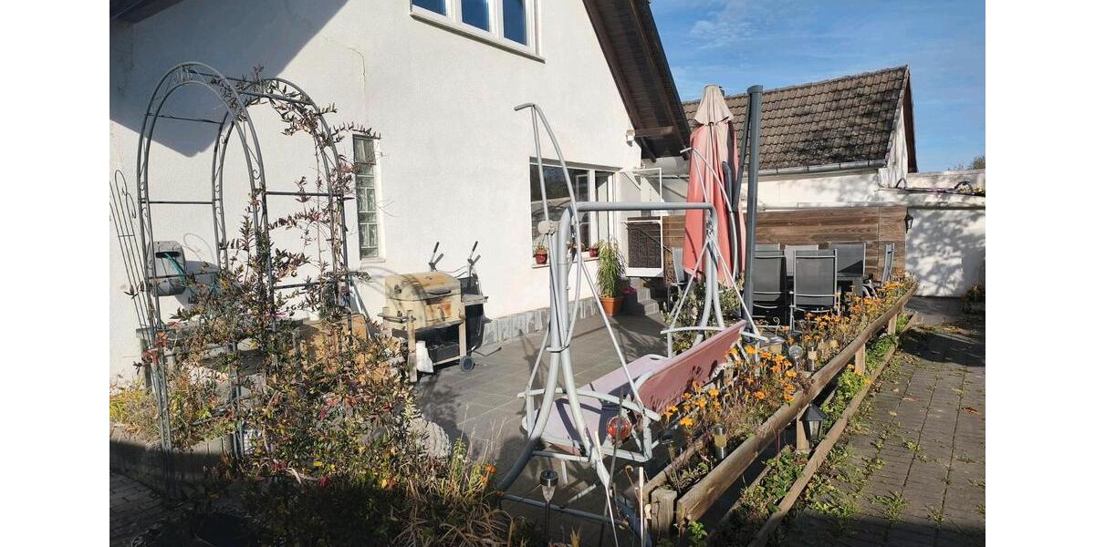 Erdgeschoßwohnung Roßdorf - 3 Zimmer, 80 m&sup2;, 1.200&euro; | Angebot:23674265