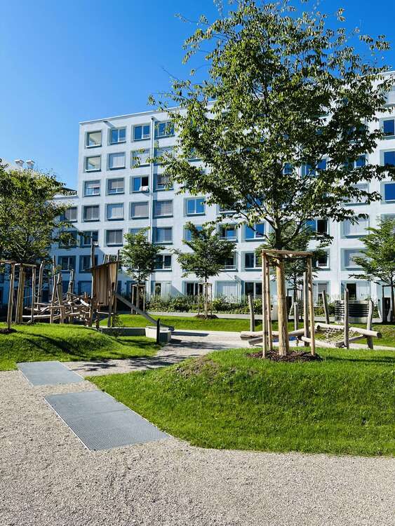 Wohnung zum Mieten in München 2.100 € 97.84 m²