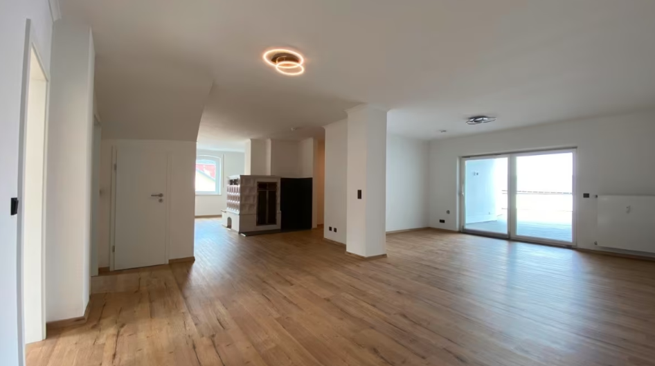 Wohnung zum Mieten in Waldmünchen 1.500 € 240 m² 6 zimmer
