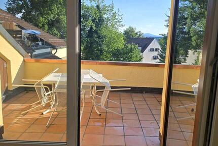 Wohnen auf Zeit Rosenheim Innenstadt - 3 Zimmer, 79 m&sup2;, 570&euro; | Angebot:26606941