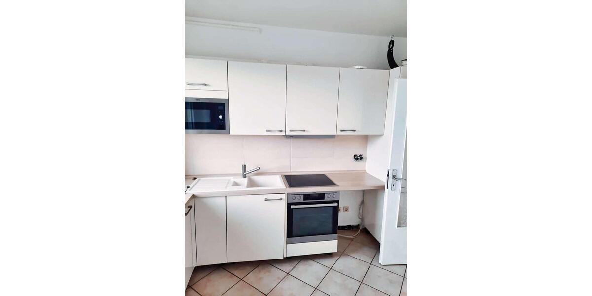 Etagenwohnung Hildesheim - 4 Zimmer, 120 m&sup2;, 960&euro; | Angebot:25904595