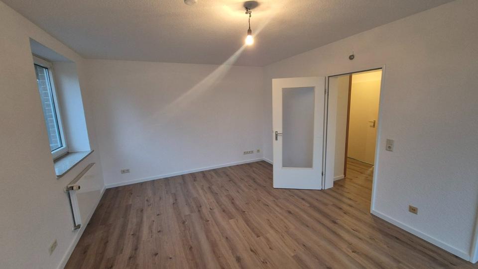 B-Schein!!! Helle barrierearme 2-Zimmer-Erdgeschoss-Wohnung 2 zimmer