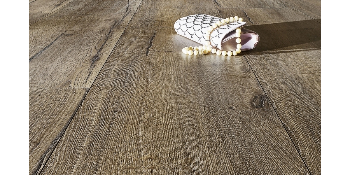 DACHTERRASSE – WANNEN-DUSCHBAD MIT FENSTER – GÄSTE-WC – EINBAUKÜCHE – MAISONETTE - Dachgeschoßwohnung Dresden Löbtau | Angebot:26012849