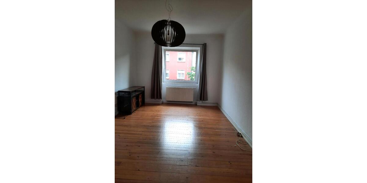 Etagenwohnung Saarbrücken Bübingen - 1 Zimmer, 65 m&sup2;, 700&euro; | Angebot:25283650