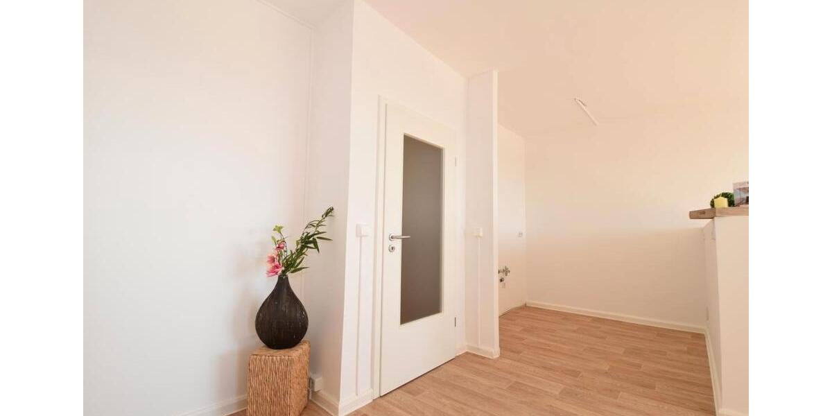 Etagenwohnung Hohenstein-Ernstthal Ernstthal - 4 Zimmer, 69 m&sup2;, 482&euro; | Angebot:26284747