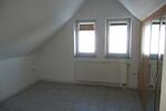 Dachgeschoßwohnung Niederaula - 2.5 Zimmer, 75 m&sup2;, 568&euro; | Angebot:26150179