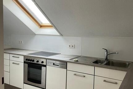 Gemütliche Dachgeschosswohnung 3.5 zimmer