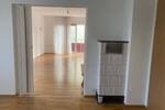 Zentrale doch ruhige Lage mit großem Balkon