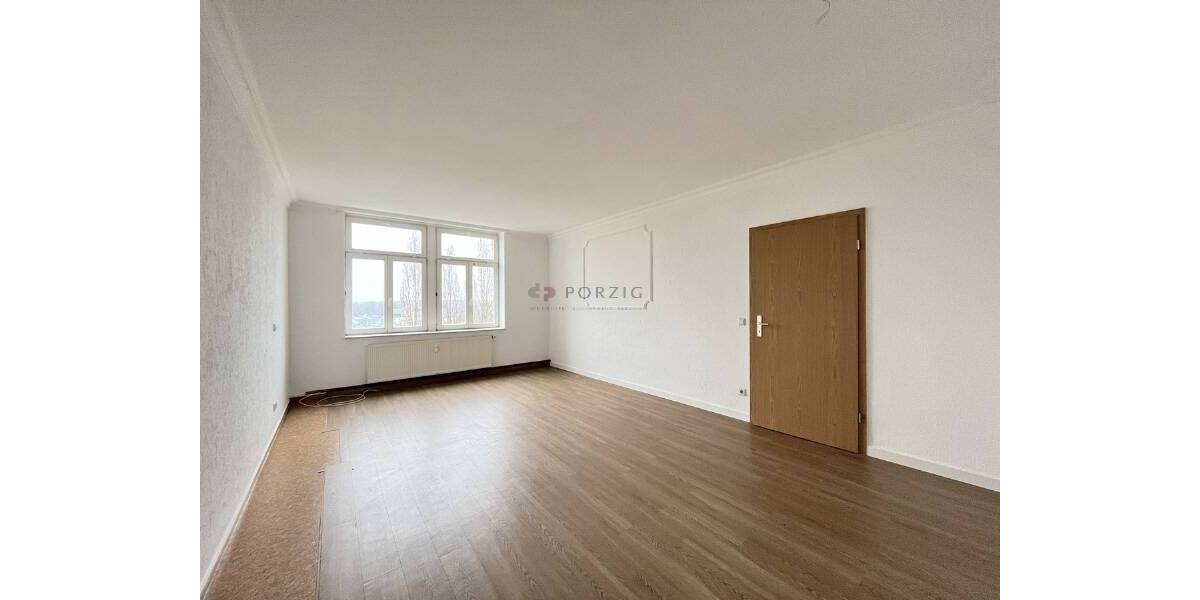 Etagenwohnung Limbach-Oberfrohna Oberfrohna - 3 Zimmer, 87 m&sup2;, 480&euro; | Angebot:26343479