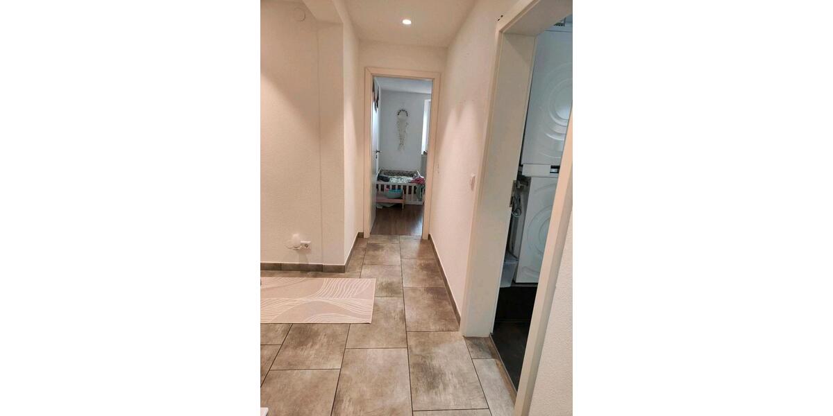 Etagenwohnung Efringen-Kirchen Kirchen - 3 Zimmer, 95 m&sup2;, 1.300&euro; | Angebot:26047537