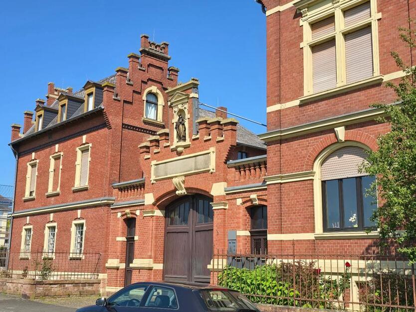 5-Zimmerwohnung zwischen Weinbergen
