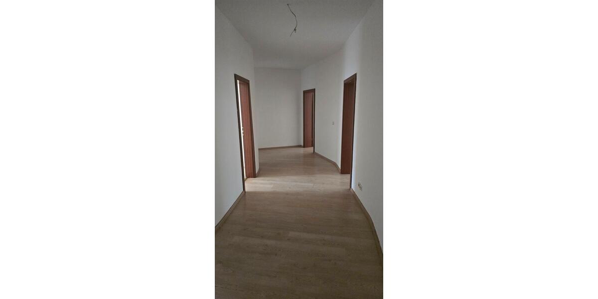 Etagenwohnung Annaberg-Buchholz Buchholz - 4 Zimmer, 111 m&sup2;, 425&euro; | Angebot:23148856