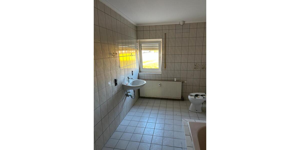 Etagenwohnung Hungen - 3 Zimmer, 120 m&sup2;, 1.100&euro; | Angebot:26448984