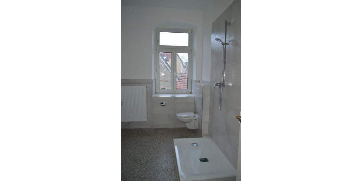 Etagenwohnung Kitzingen - 4 Zimmer, 114 m&sup2;, 830&euro; | Angebot:24906126