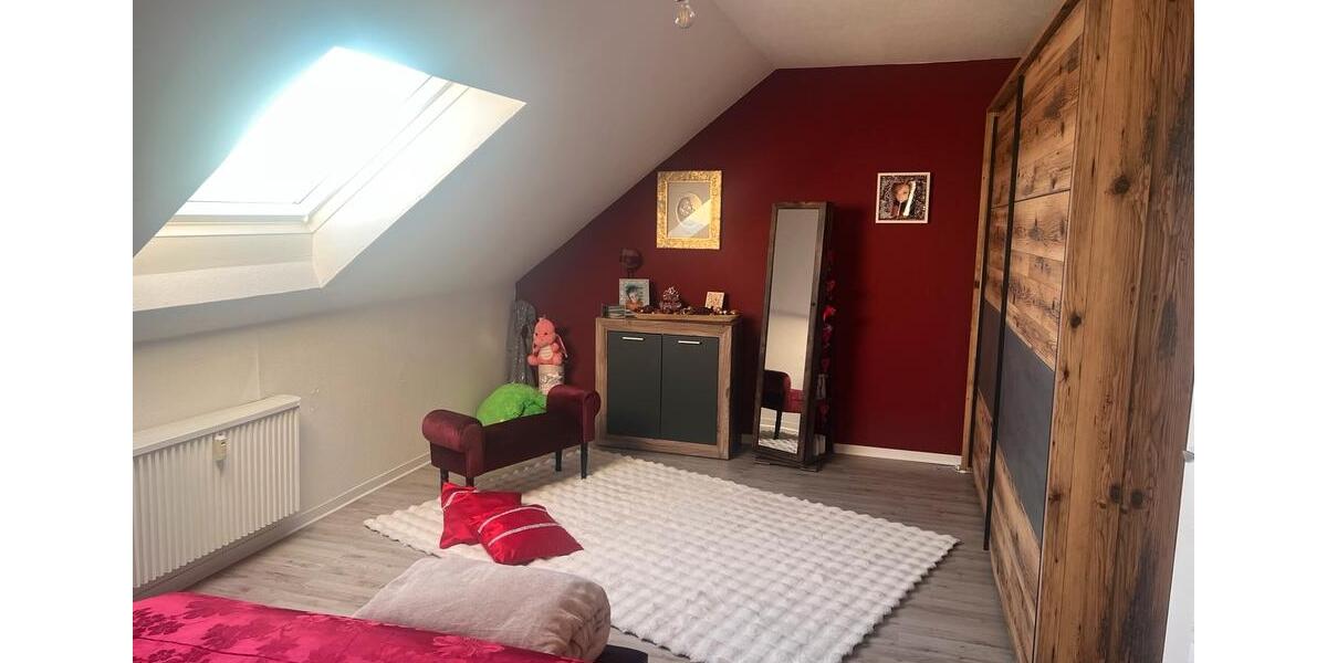 Dachgeschoßwohnung Attendorn - 1 Zimmer, 74 m&sup2;, 730&euro; | Angebot:24360979