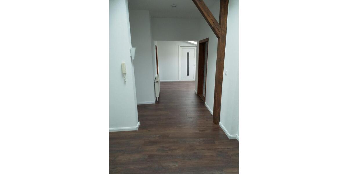 Etagenwohnung Gardelegen - 3 Zimmer, 98 m&sup2;, 610&euro; | Angebot:26497653