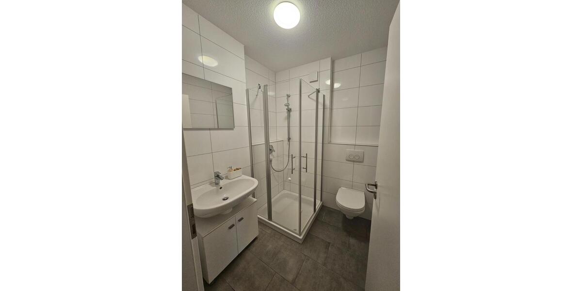 Hochparterre Steinbach (Taunus) - 2 Zimmer, 67 m&sup2;, 1.200&euro; | Angebot:24730504