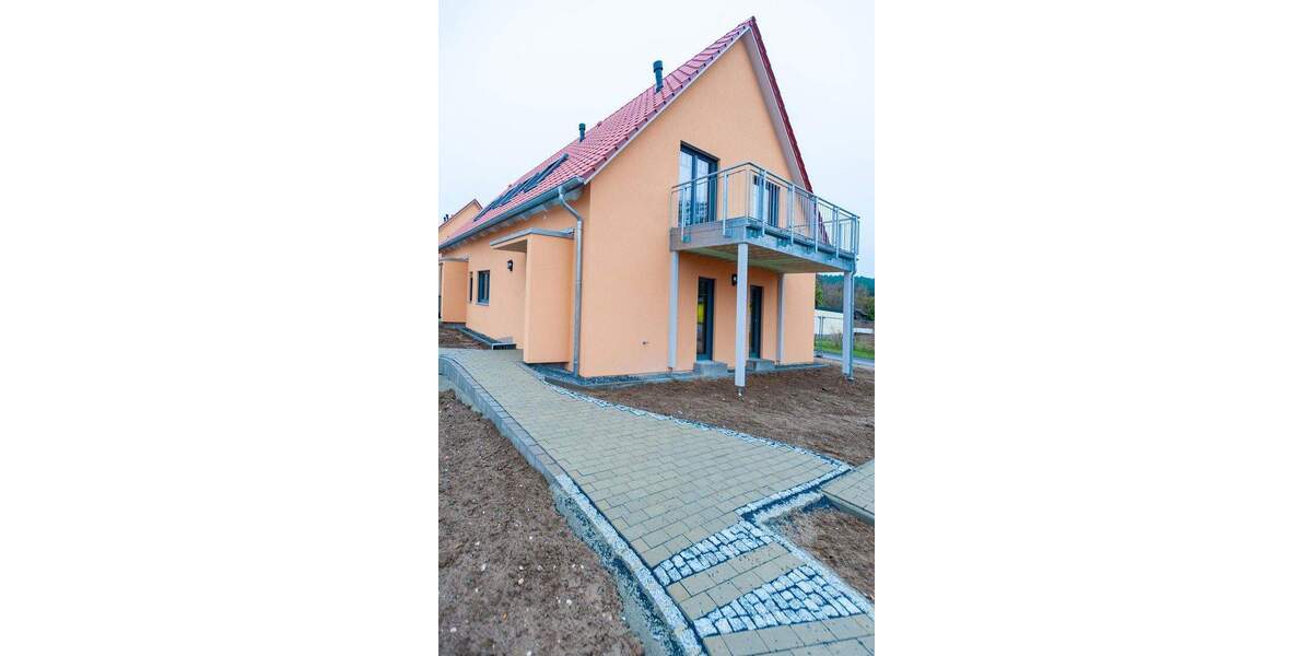 Etagenwohnung Kamenz Hennersdorf - 4 Zimmer, 112 m&sup2;, 1.534&euro; | Angebot:24341573