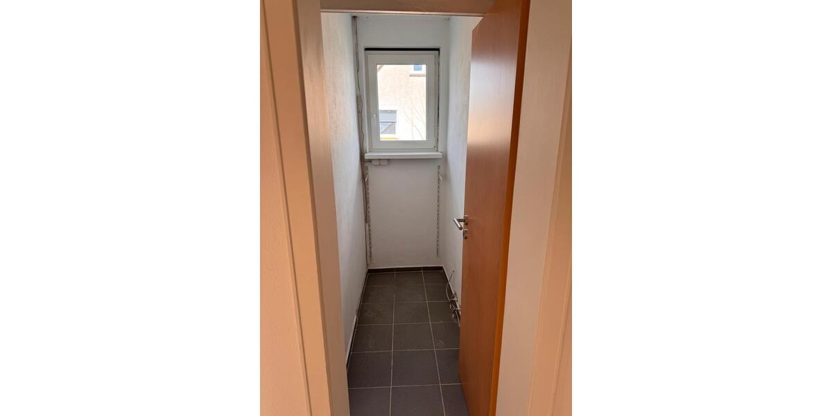Dachgeschoßwohnung Gronau (Leine) - 4 Zimmer, 113 m&sup2;, 900&euro; | Angebot:26035335