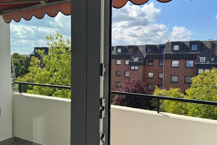 Stilvolle Vollst. Renovierte 3 - Zimmerwohnung zimmer