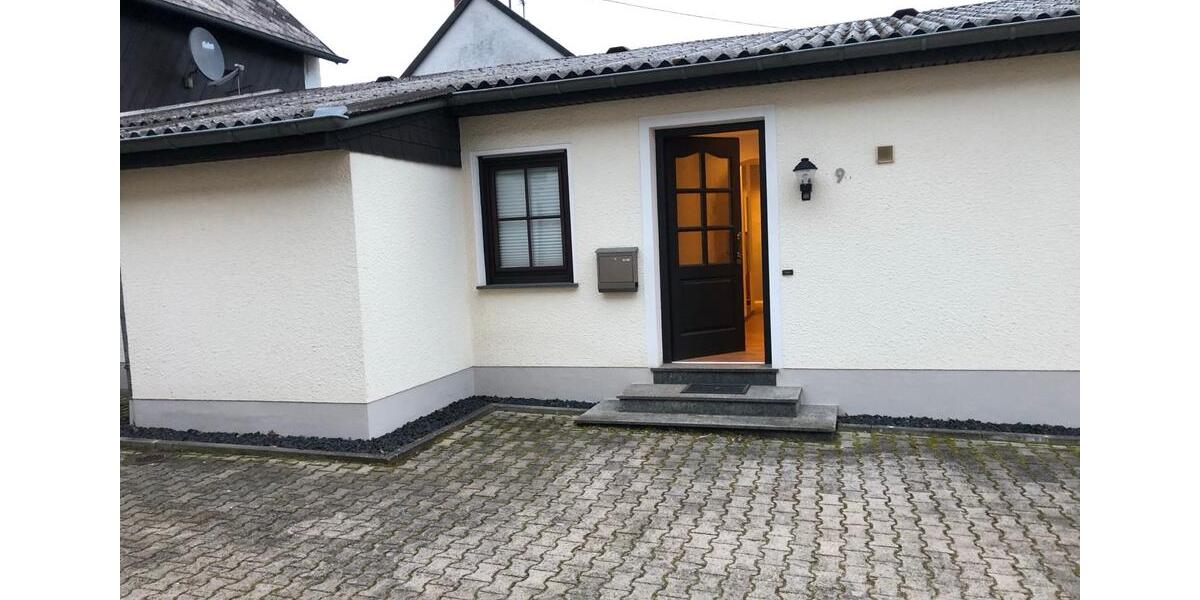 Erdgeschoßwohnung Rittersdorf - 5 Zimmer, 130 m&sup2;, 1.500&euro; | Angebot:26039888