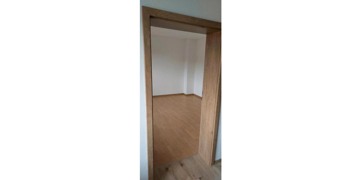 Einfamilienhaus Hofkirchen - 6 Zimmer, 130 m&sup2;, 1.100&euro; | Angebot:26000124