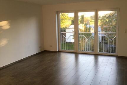 Wohnung Grafschaft - 3 Zimmer, 111 m&sup2;, 920&euro; | Angebot:25099303