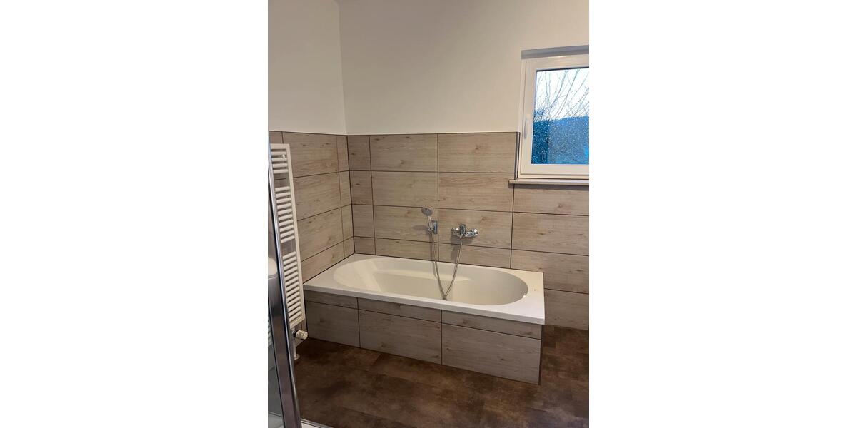 Etagenwohnung Gladenbach - 3 Zimmer, 117 m&sup2;, 1.315&euro; | Angebot:26241348