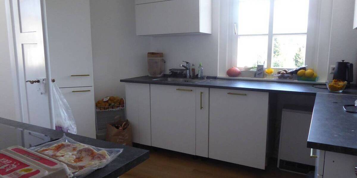 Etagenwohnung Gernsbach - 5 Zimmer, 145 m&sup2;, 1.375&euro; | Angebot:26816178