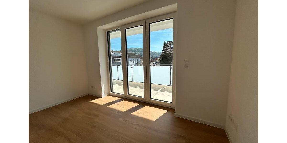 Etagenwohnung Lahr (Schwarzwald) - 5 Zimmer, 120 m&sup2;, 1.705&euro; | Angebot:26415118