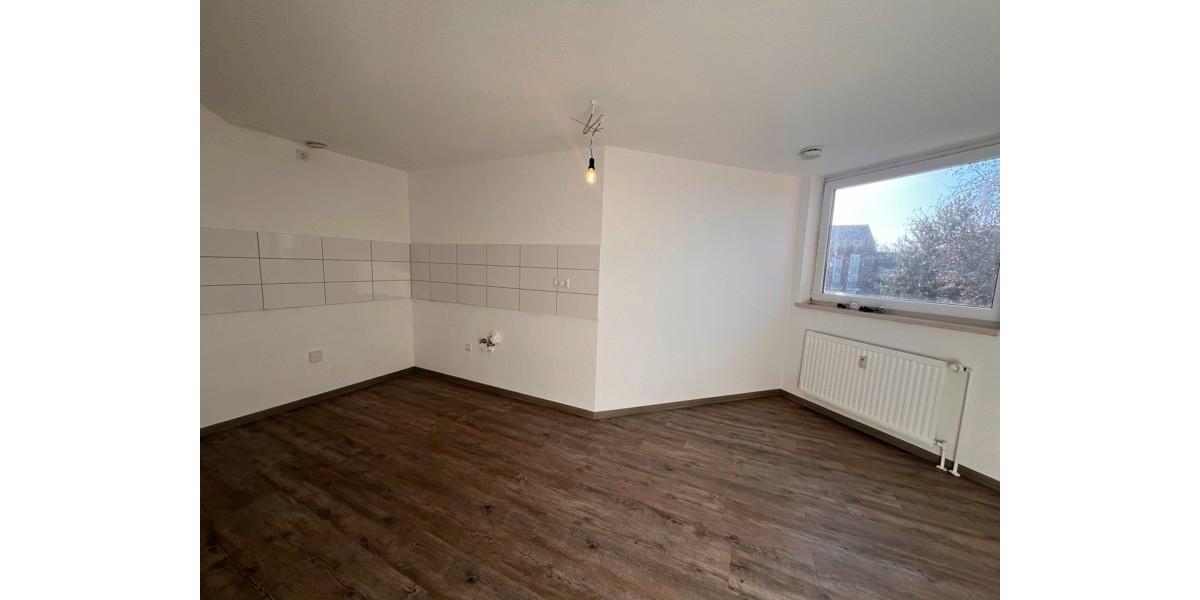 Dachgeschoßwohnung Osnabrück Eversburg - 3 Zimmer, 88 m&sup2;, 881&euro; | Angebot:22247532