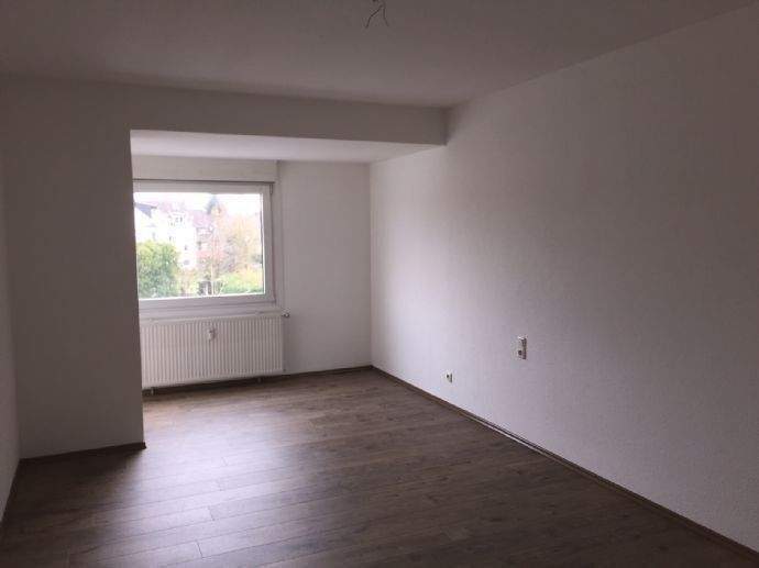 Etagenwohnung Köln Brück - 4 Zimmer, 85 m&sup2;, 895&euro; | Angebot:25245163