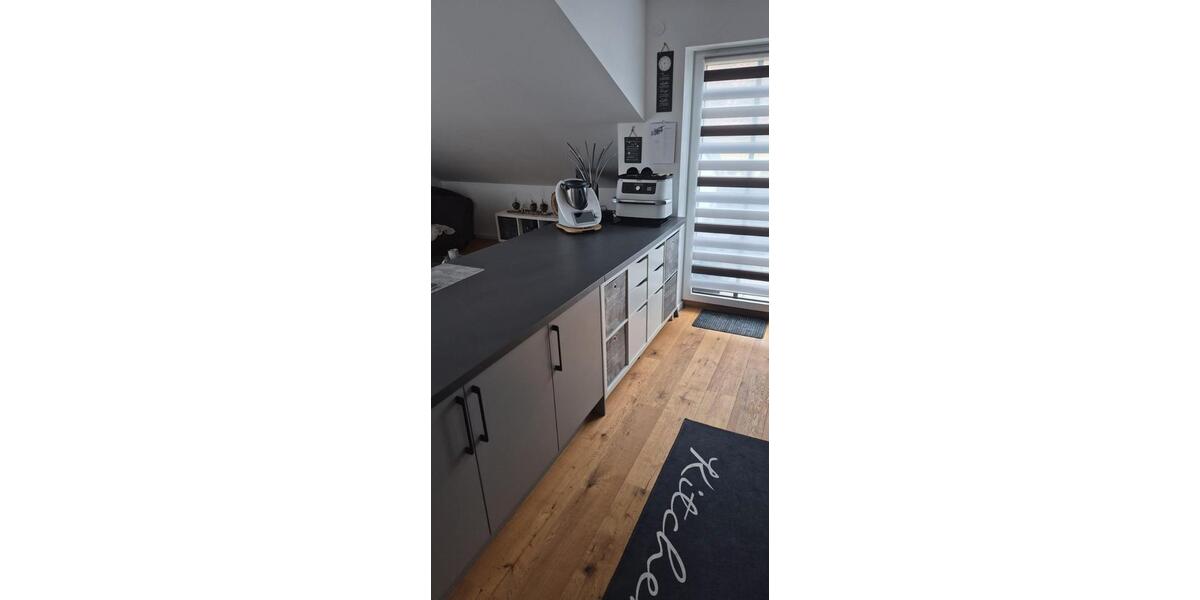Dachgeschoßwohnung Langquaid - 3 Zimmer, 85 m&sup2;, 950&euro; | Angebot:26441002