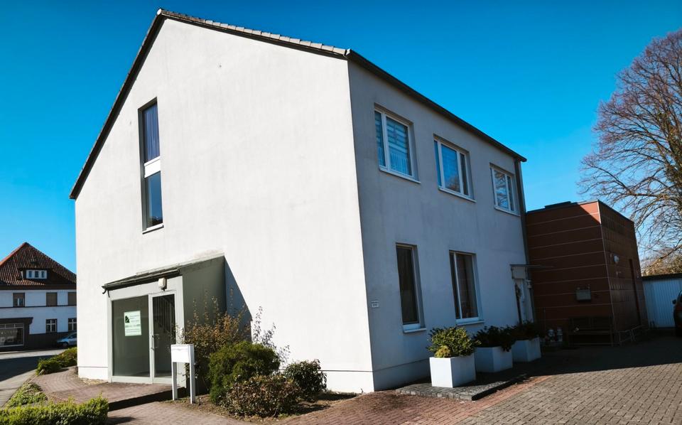 Etagenwohnung Klötze - 3 Zimmer, 83 m&sup2;, 590&euro; | Angebot:26072680