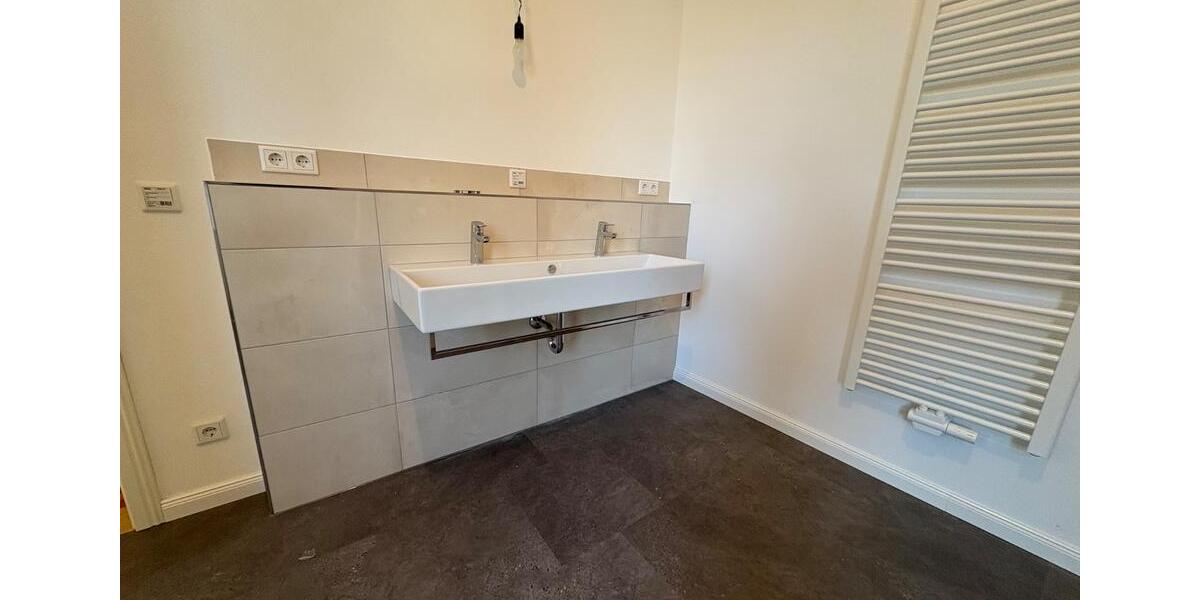 Etagenwohnung Schleswig - 2 Zimmer, 80 m&sup2;, 780&euro; | Angebot:26692820