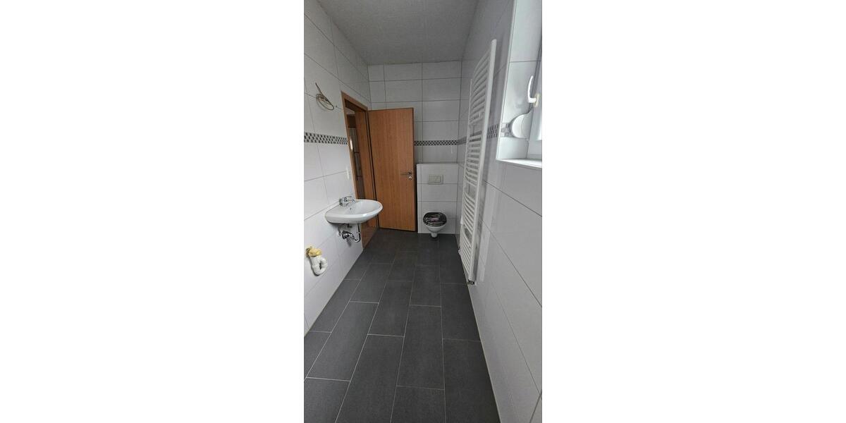 Erdgeschoßwohnung Frankenthal (Pfalz) - 1 Zimmer, 70 m&sup2;, 790&euro; | Angebot:26049483