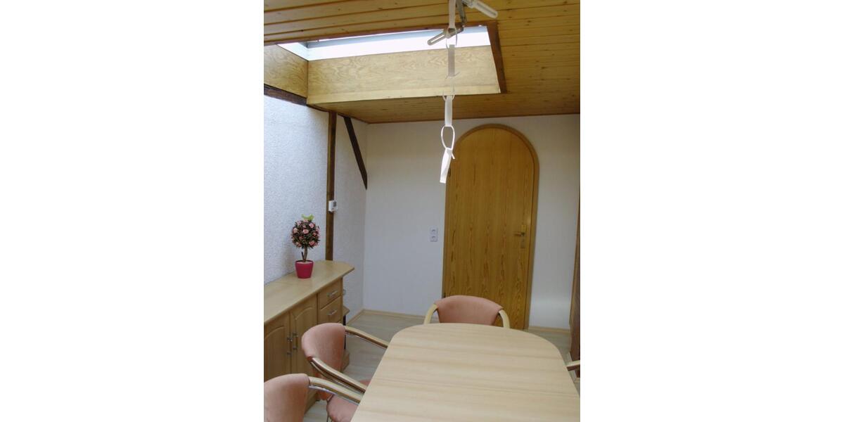 Dachgeschoßwohnung Naumburg (Saale) - 4 Zimmer, 95 m&sup2;, 550&euro; | Angebot:24705695